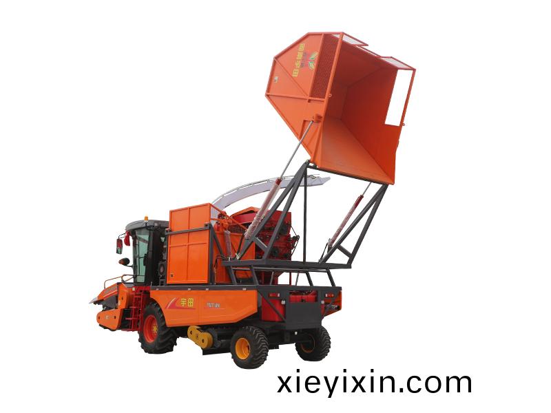 4YZB-4A3自(zi)走(zou)式穗莖兼收玉(yu)米(mi)收穫(huo)機(ji)