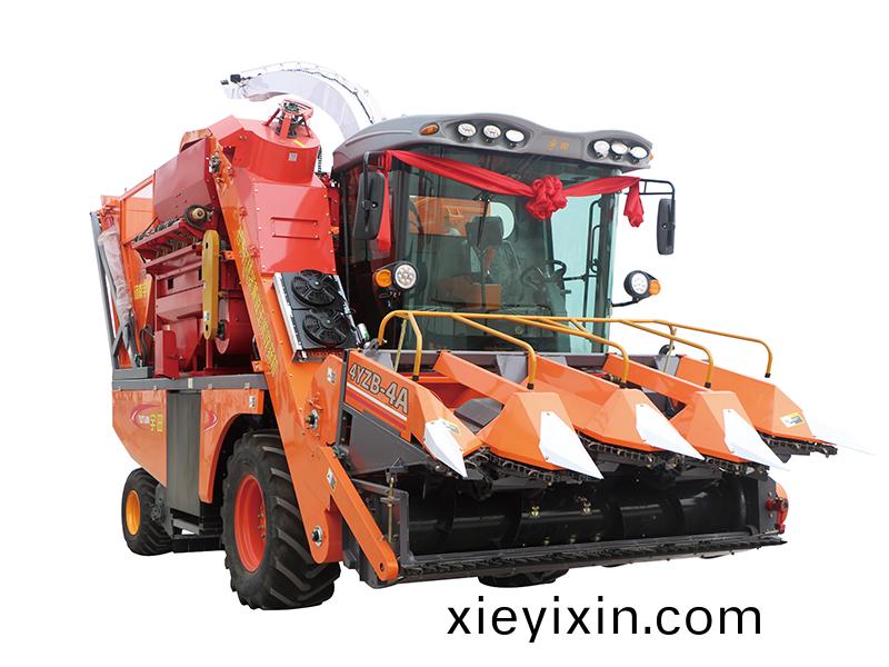 4YZB-4A自走(zou)式穗莖(jing)兼收玉(yu)米(mi)收(shou)穫機
